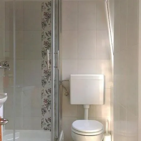 ゲストハウス Ribica Banjol